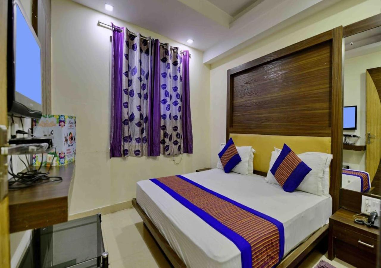 Hotel Perfect Spot- Main Bazar - Walking Metro Station New Delhi Eksteriør billede