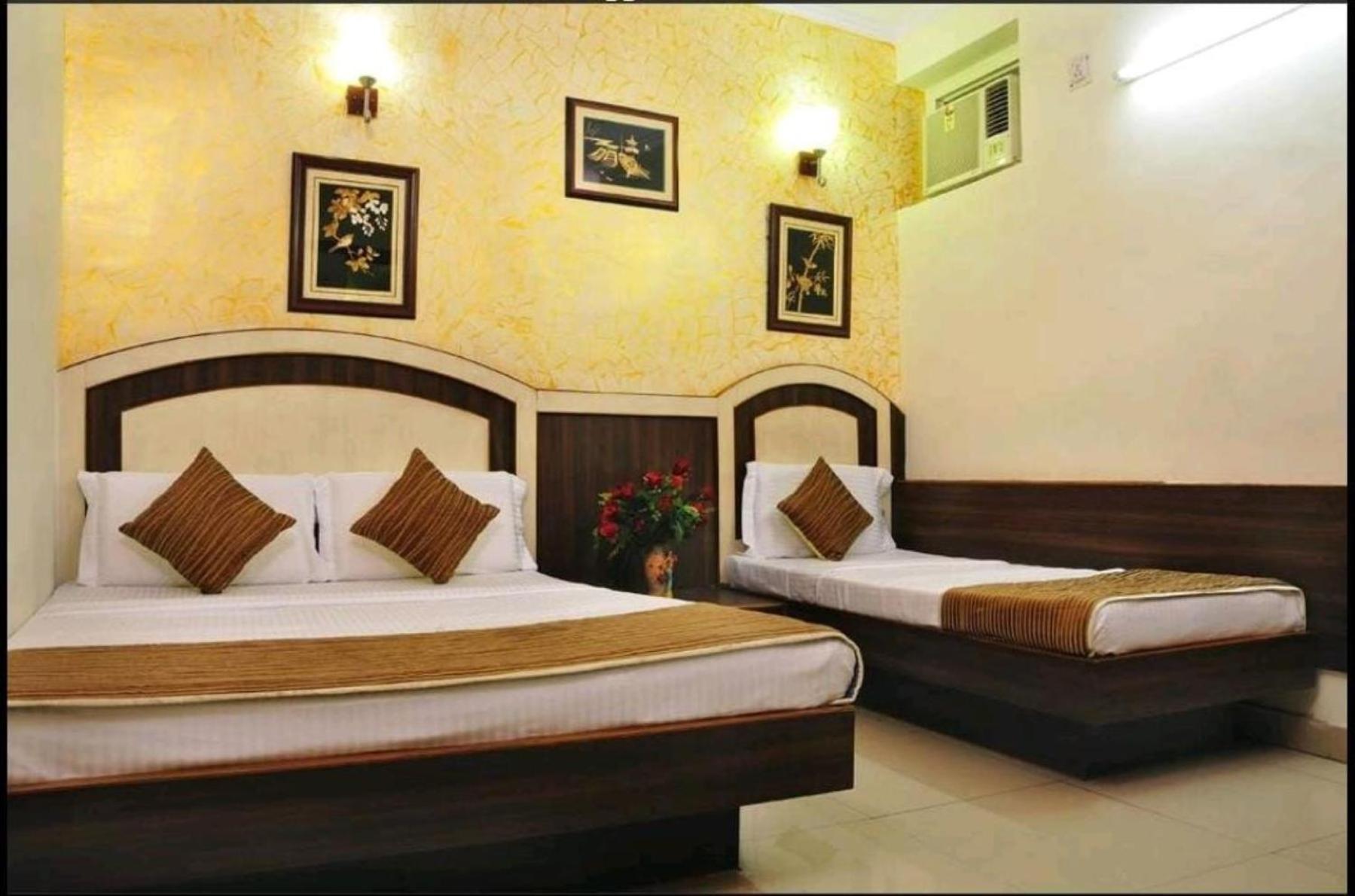 Hotel Perfect Spot- Main Bazar - Walking Metro Station New Delhi Eksteriør billede